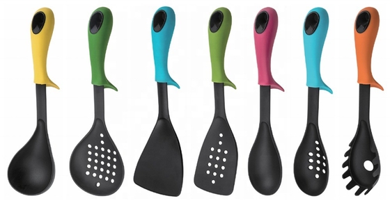 ISO9001/BSCI Certificato TPR Maniglia Silicone utensili da cucina Accessori da cucina Set di attrezzi