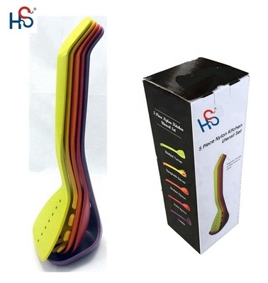 Disegni di utensili e accessori per cucina