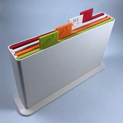Tagliatore di ortaggi Strumenti da cucina e gadget 2024 Tavola da taglio in plastica sostenibile da 30*20 cm