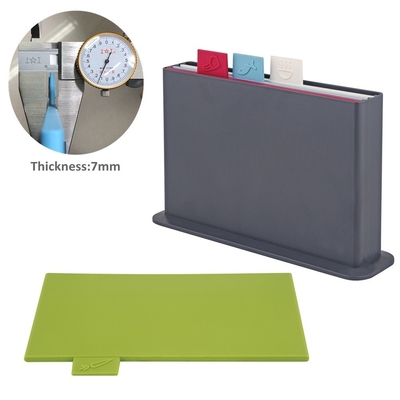 Tagliatore di ortaggi Strumenti da cucina e gadget 2024 Tavola da taglio in plastica sostenibile da 30*20 cm