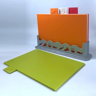 Tagliatore di ortaggi Strumenti da cucina e gadget 2024 Tavola da taglio in plastica sostenibile da 30*20 cm