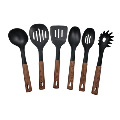 Servizi di cucina di plastica Accessori di cucina Apparecchi di cucina Set per supermercati Acquirente commerciale