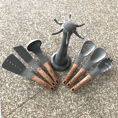 Set di utensili da cucina a magazzino per la casa facile pulizia Kitchenware Set utensili da cucina di plastica
