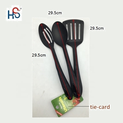 Unico utensili da tavola utensili da cucina imposta l' ultima soluzione di selezione dello spazio in una stanza sostenibile