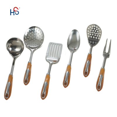 Gli utensili da cucina in acciaio inossidabile sono la combinazione perfetta di stile e funzione