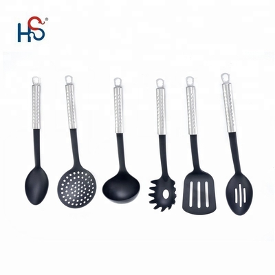 Apparecchi per la casa Set di supporto Selezione di spazi per la stanza con i migliori dieci prodotti da cucina