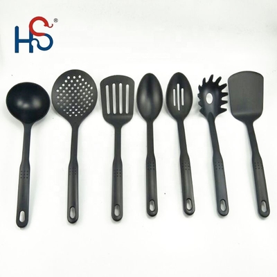 Modello Armadio Cucina Sostenibile Classic Design 6898 Kitchen Gift Set per la cucina