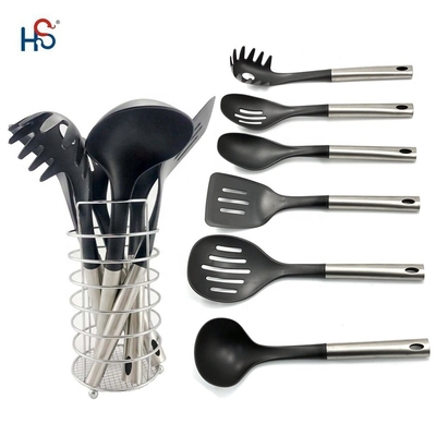 Apparecchi da cucina sostenibili Set di nylon Accessori da cucina Lata di nylon Skimmer Turner Cucchiai