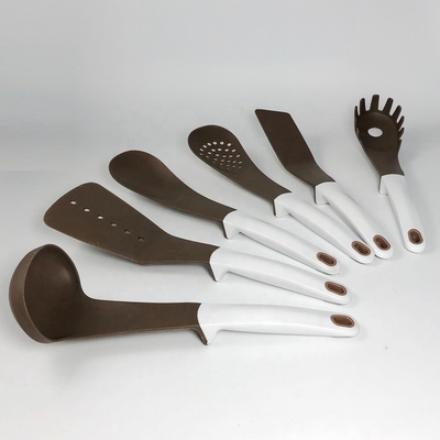 2022 Kitchen Gadgets Camp Kitchen Cooking Utensil Set Strumenti da cucina certificati ISO9001