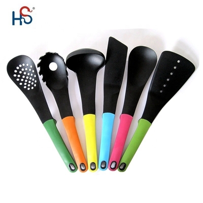 2022 Kitchen Gadgets Camp Kitchen Cooking Utensil Set Strumenti da cucina certificati ISO9001