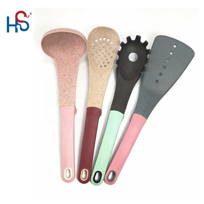 Set utensili da cucina 2022 Design moderno e occasione di supporto Selezione per cucinare