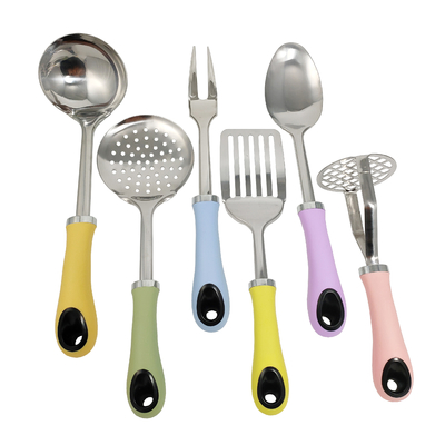 Strumenti di cucina domestici nordici con maccheroni e accessori da cucina in materiale TPR