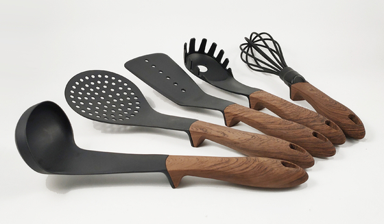 Produttori di utensili da cucina