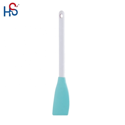Apparecchi e accessori di cucina in silicone