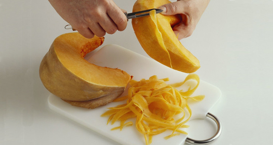 Migliora la tua esperienza culinaria con questo set di utensili da cucina ABS sostenibile