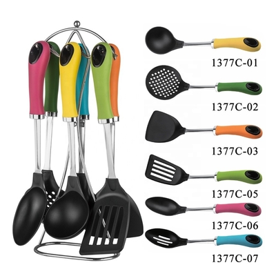 Set di utensili da cucina sostenibili per la cucina domestica Strumenti e accessori di plastica per la cucina