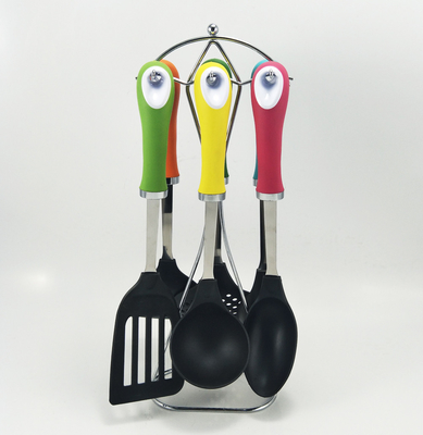 Set di utensili da cucina sostenibili per la cucina domestica Strumenti e accessori di plastica per la cucina