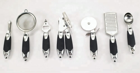 Accessori di cucina ecologici Set di plastica durabile in 7 pezzi per cucina funzionale