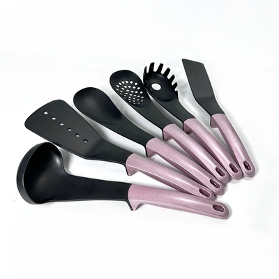 Set di utensili da cucina in nylon da 7 pezzi per la cucina domestica
