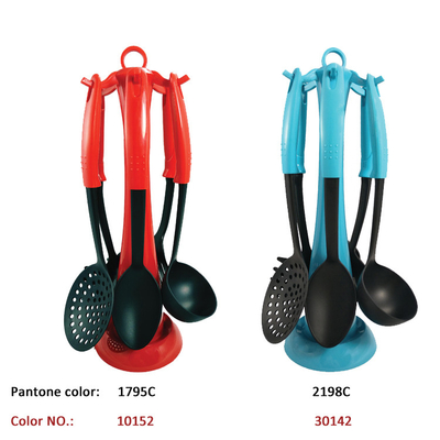 Set di utensili da cucina in nylon resistenti al calore ad alte temperature per prodotti domestici