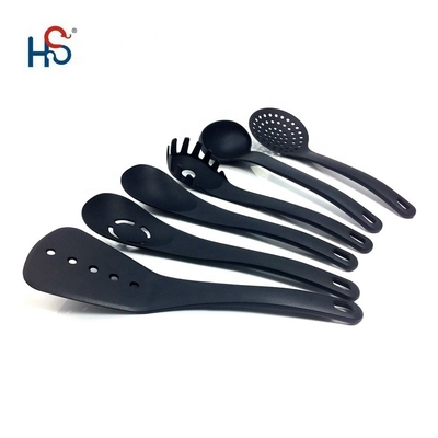 Apparecchi da cucina in nylon in acciaio inossidabile Set per accessori da cucina di qualsiasi colore