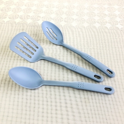 Moderna maniglia in nylon utensili per la salsa di zuppa minestra e pasta design nero