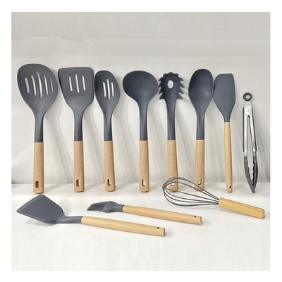 Set di utensili a 7 pezzi con maniglia di legno e foro pendente resistenti al calore fino a 240 °C