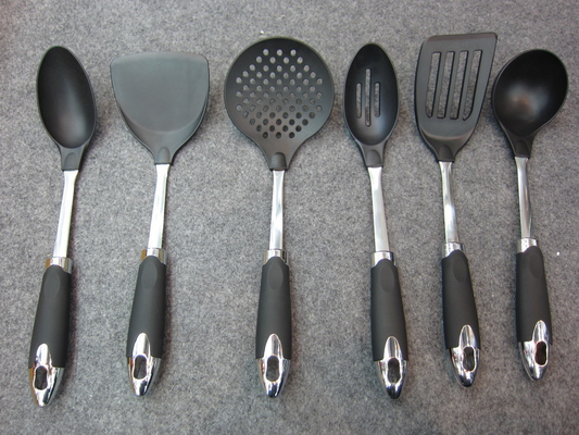 Apparecchi da cucina 6 pezzi Apparecchi da cucina Set per cucina a temperatura 210C Certificato ISO9001