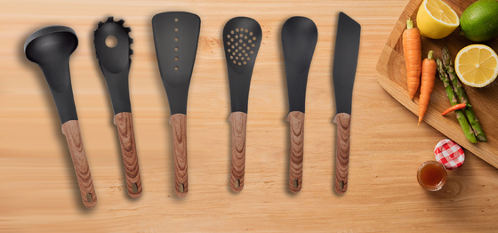 Accessori da cucina utensili da cucina non tossici personalizzati con utensili a maniglia ABS neri