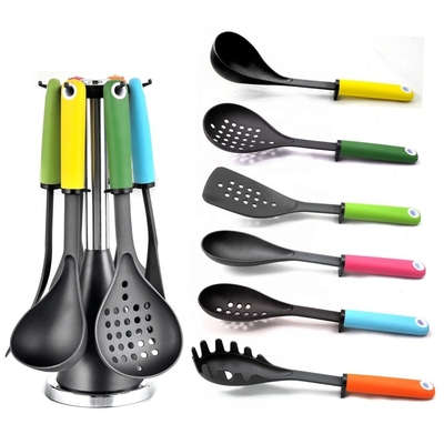 Apparecchi da cucina resistenti alle alte temperature a 210 gradi Materiale sostenibile e di nylon
