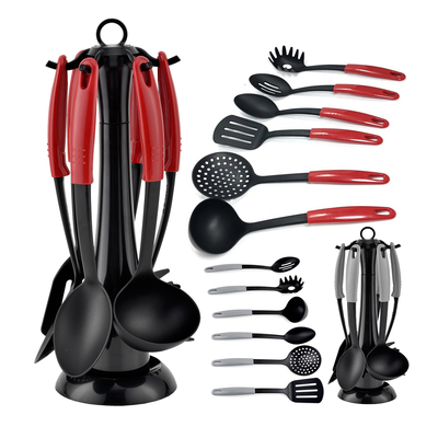 Gli utensili multifunzione forniscono gli strumenti più efficaci per le esigenze di cucina e giardino