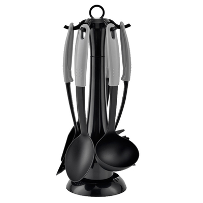 Gli utensili multifunzione forniscono gli strumenti più efficaci per le esigenze di cucina e giardino