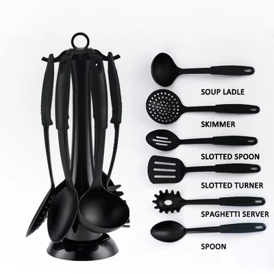 Gli utensili multifunzione forniscono gli strumenti più efficaci per le esigenze di cucina e giardino